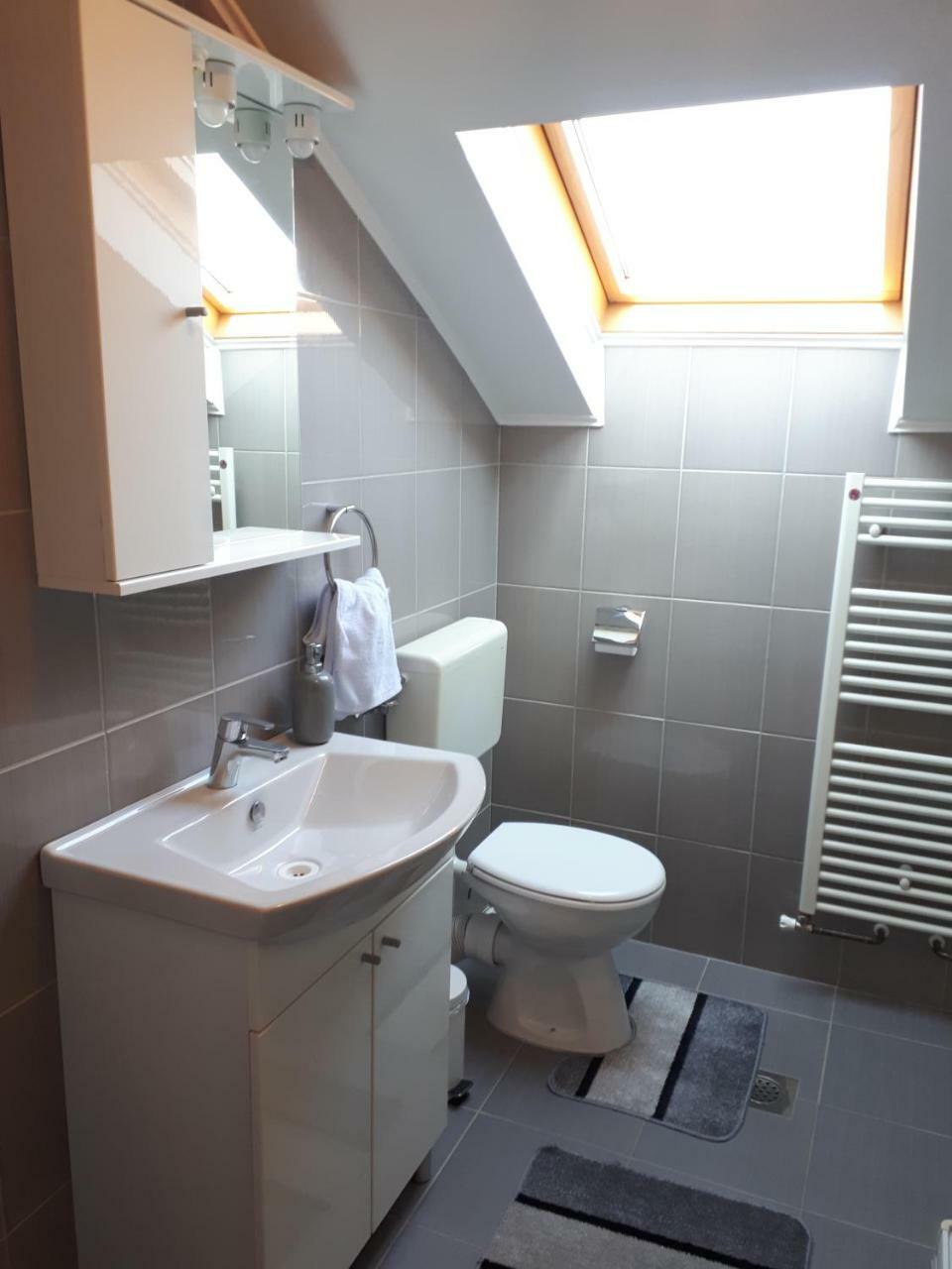 Apartment Jareb Slunj Buitenkant foto